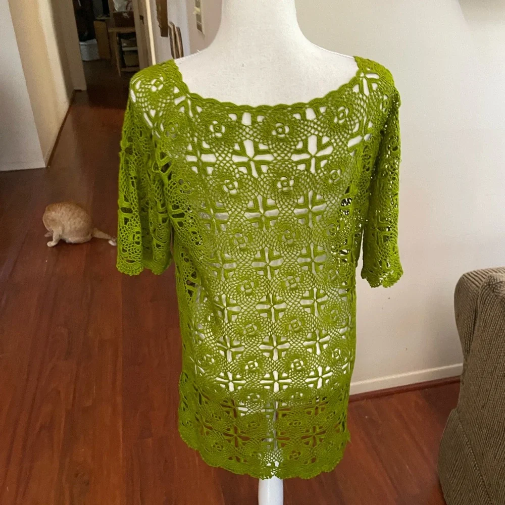 Unbranded green floral crochet tunic long top lace MEDIUM sheer short sleeve - Picture 10 of 13
